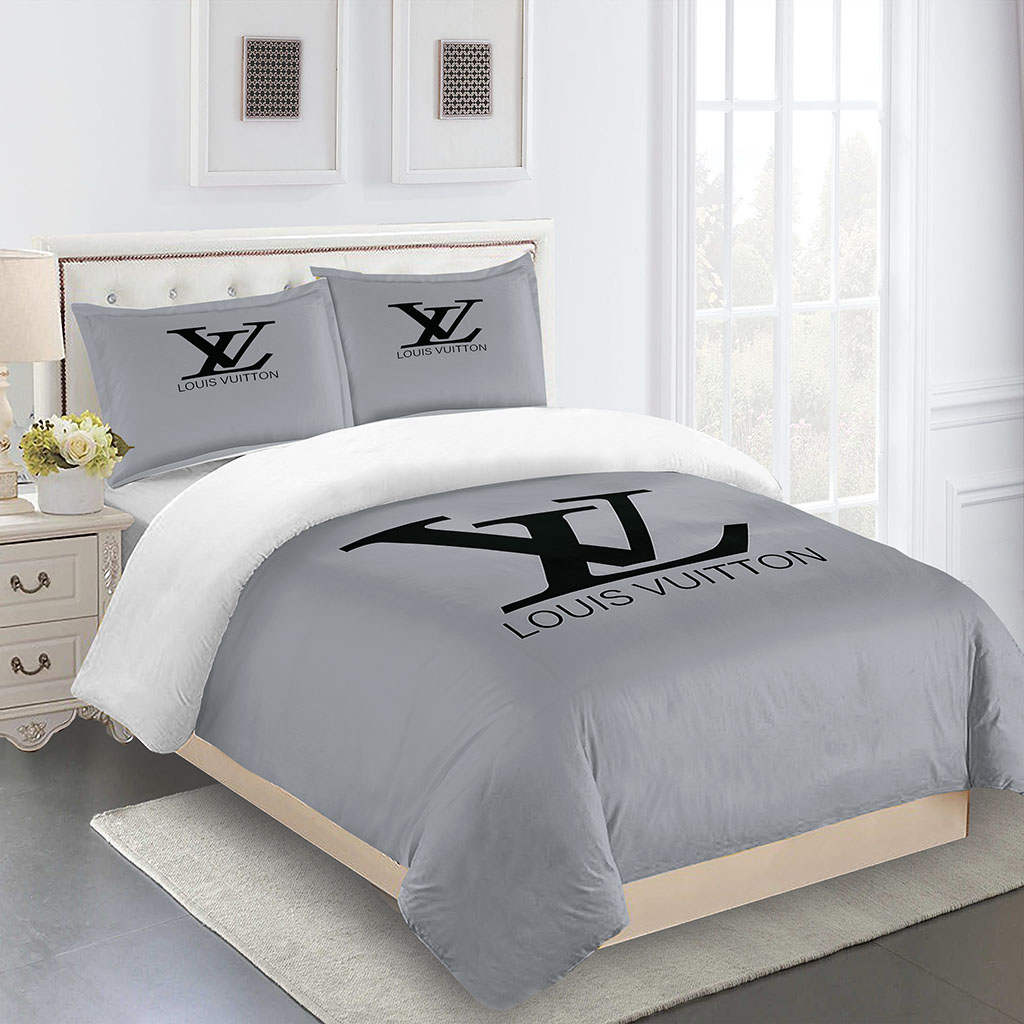 louis Vuitton bed set